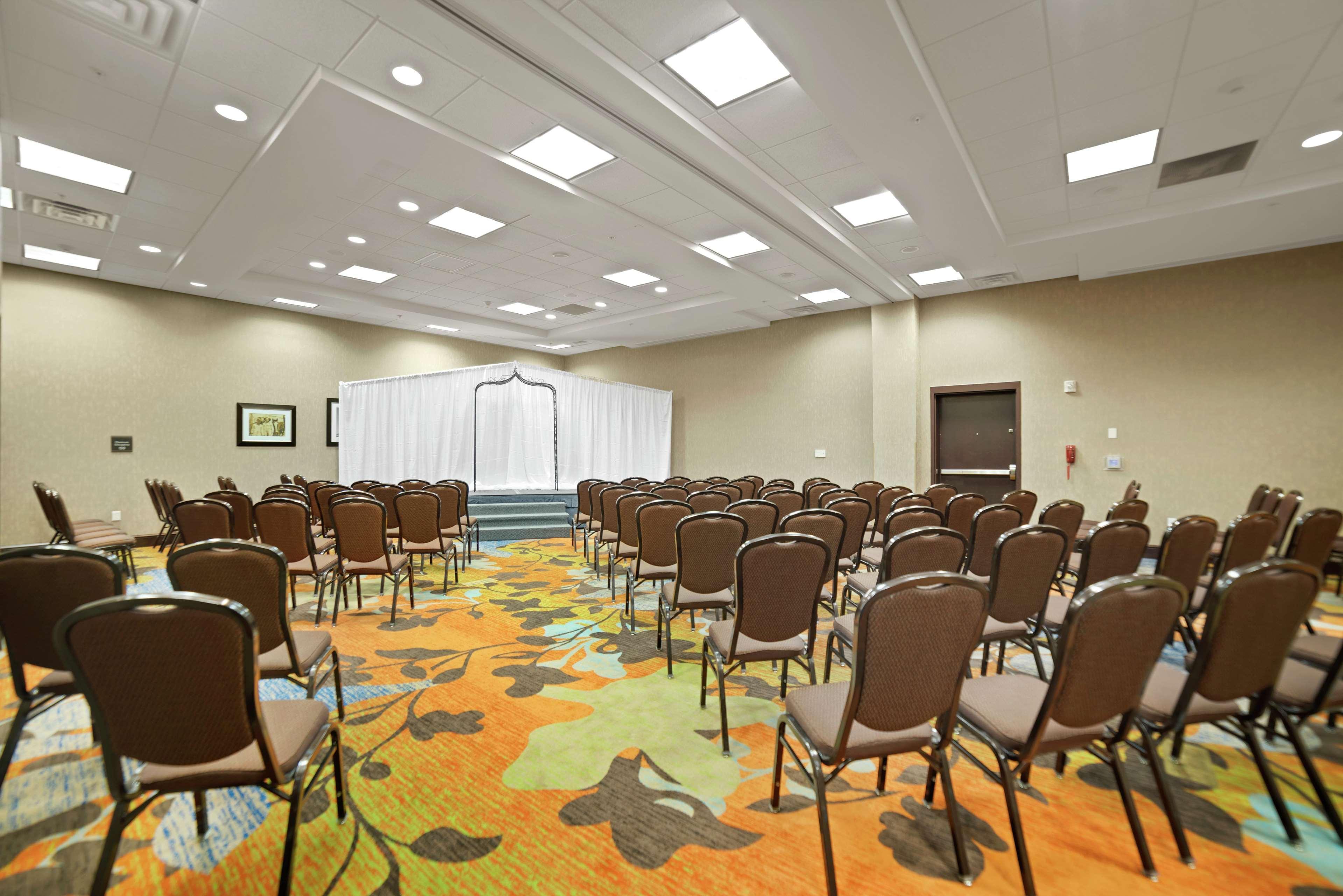 Hilton Garden Inn Lawton-Fort Sill Exterior photo
